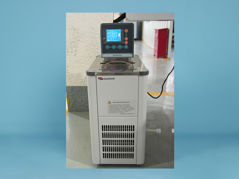 恒溫循環器1005